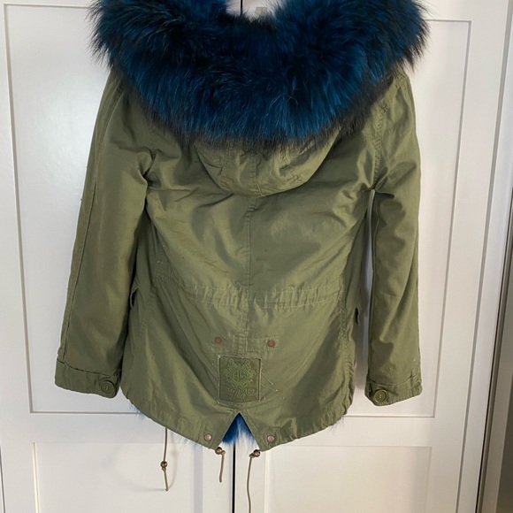 Mr & Mrs Italy Fur Parka Coat Small - Picture 5 of 8